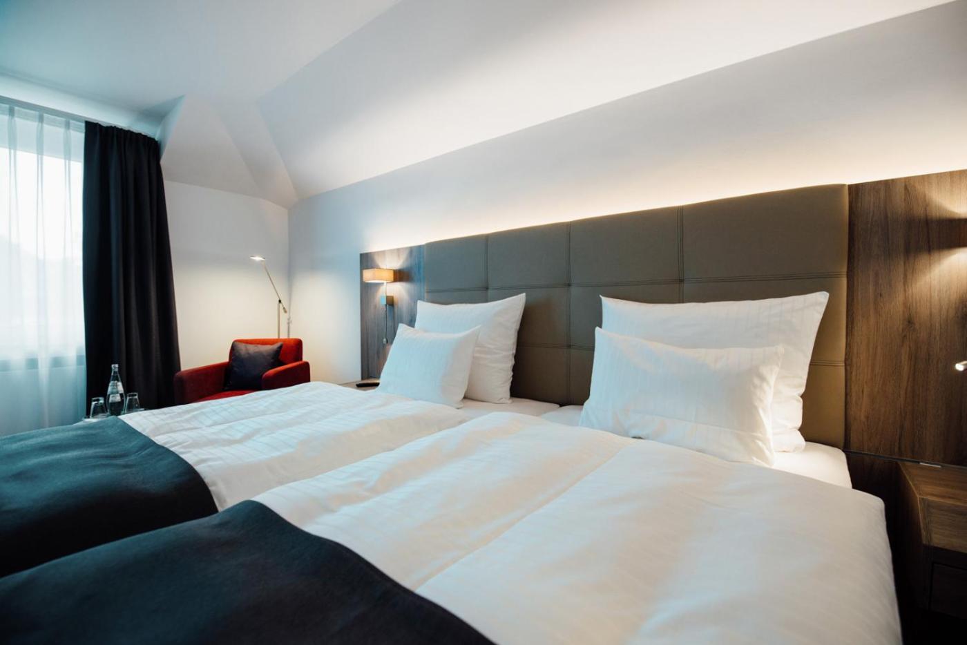 Hotel Schmachtendorf 奥伯豪森 外观 照片
